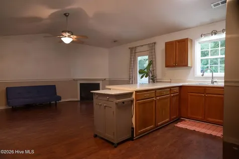 123 Daphne Drive Hubert NC 28539