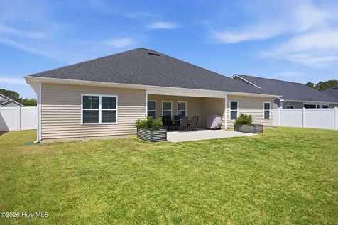 2745 Luna Lane Winterville NC 28590