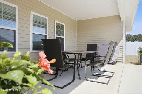 2745 Luna Lane Winterville NC 28590