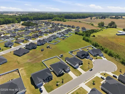 2745 Luna Lane Winterville NC 28590