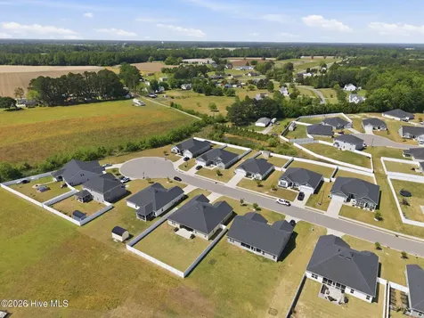 2745 Luna Lane Winterville NC 28590
