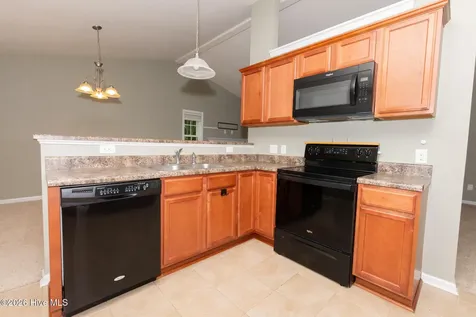 342 Old Dam Road Jacksonville NC 28540