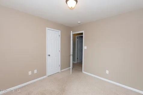 342 Old Dam Road Jacksonville NC 28540