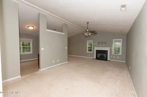 342 Old Dam Road Jacksonville NC 28540