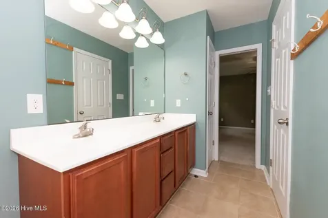 342 Old Dam Road Jacksonville NC 28540
