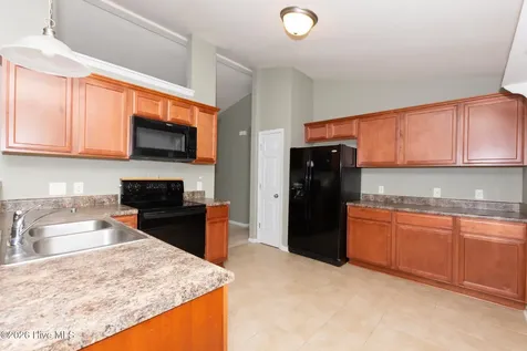342 Old Dam Road Jacksonville NC 28540