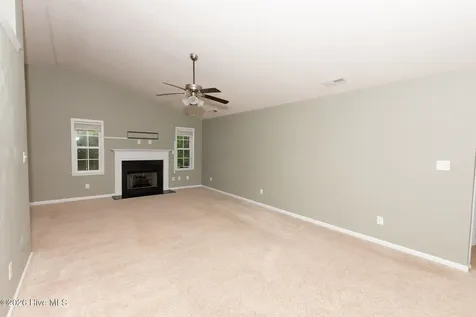 342 Old Dam Road Jacksonville NC 28540