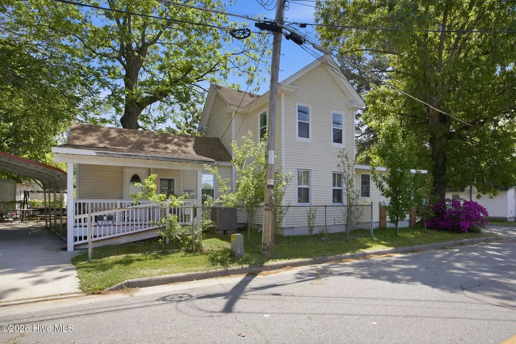 306 Bank Street Elizabeth City NC 27909