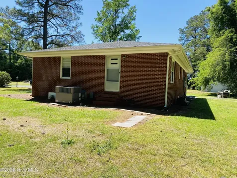 229 Mill Pond Road Whiteville NC 28472