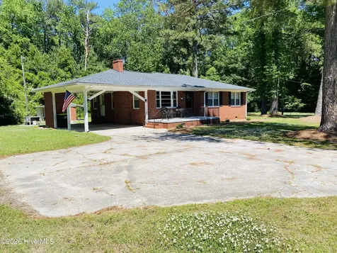229 Mill Pond Road Whiteville NC 28472