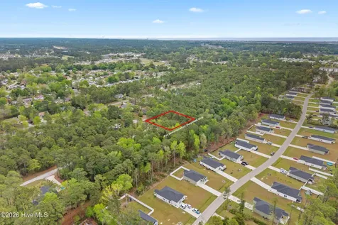 3 Deer Run Road SW Carolina Shores NC 28467