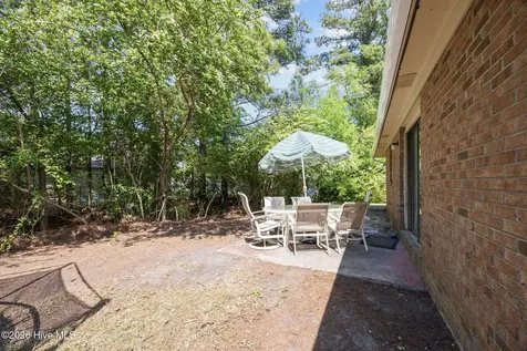 100 Leslie Lane Havelock NC 28532