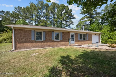 100 Leslie Lane Havelock NC 28532