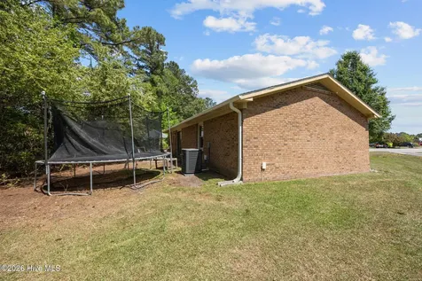 100 Leslie Lane Havelock NC 28532