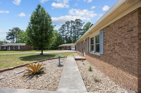 100 Leslie Lane Havelock NC 28532