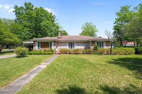 1504 Lucerne Way New Bern NC 28560