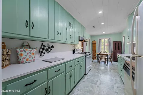 1504 Lucerne Way New Bern NC 28560