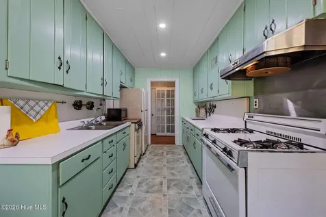 1504 Lucerne Way New Bern NC 28560