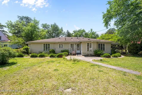 1504 Lucerne Way New Bern NC 28560