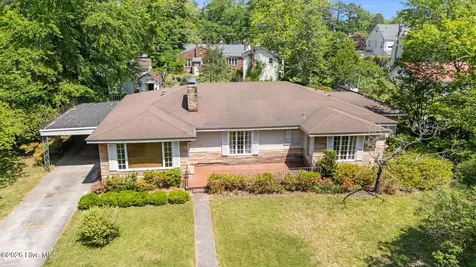 1504 Lucerne Way New Bern NC 28560