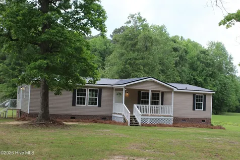 137 George Sumner Road Beulaville NC 28518
