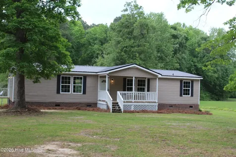 137 George Sumner Road Beulaville NC 28518