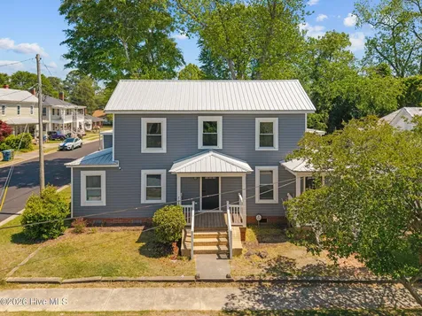 723 & 725 N Market Street Washington NC 27889