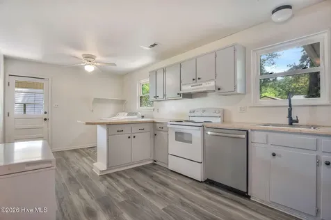 105 Lance Court Jacksonville NC 28546