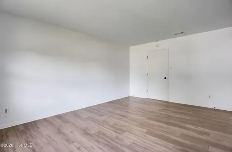105 Lance Court Jacksonville NC 28546