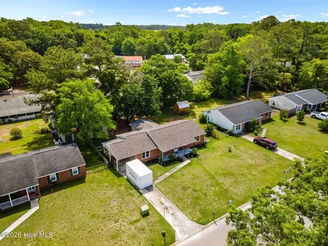 105 Lance Court Jacksonville NC 28546