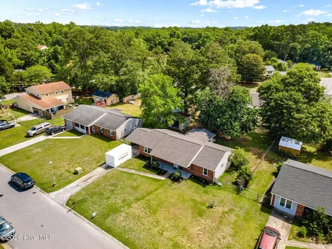 105 Lance Court Jacksonville NC 28546