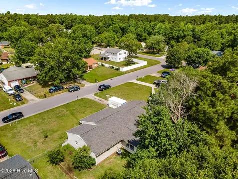 105 Lance Court Jacksonville NC 28546