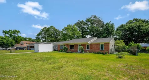 105 Lance Court Jacksonville NC 28546