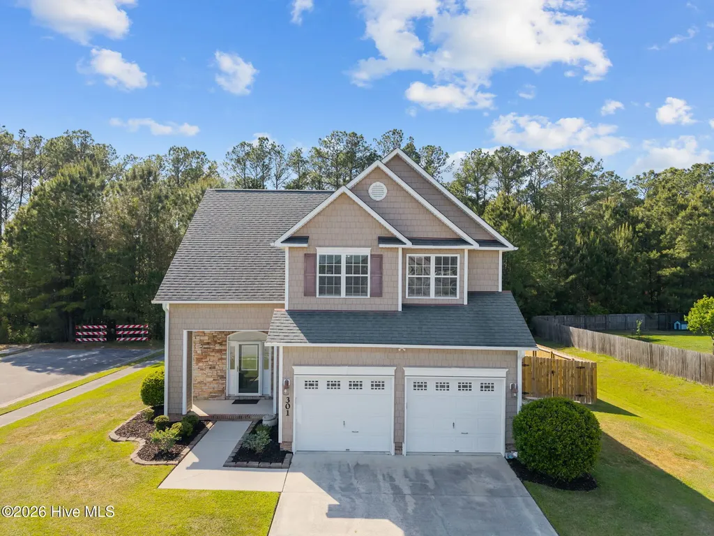 301 Savannah Drive Jacksonville NC 28540