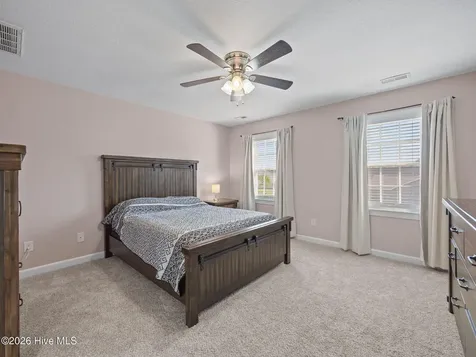 301 Savannah Drive Jacksonville NC 28540