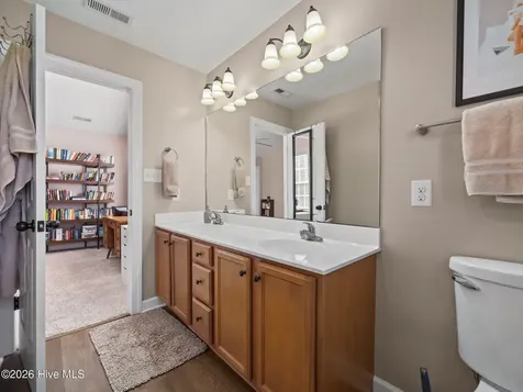 301 Savannah Drive Jacksonville NC 28540