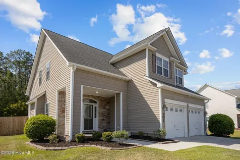 301 Savannah Drive Jacksonville NC 28540