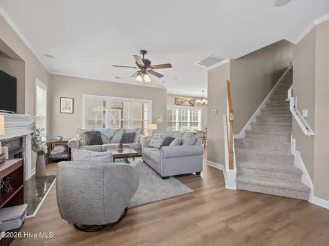 301 Savannah Drive Jacksonville NC 28540