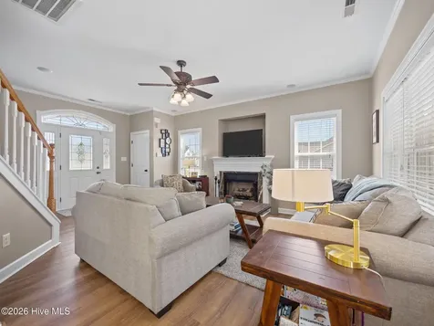 301 Savannah Drive Jacksonville NC 28540