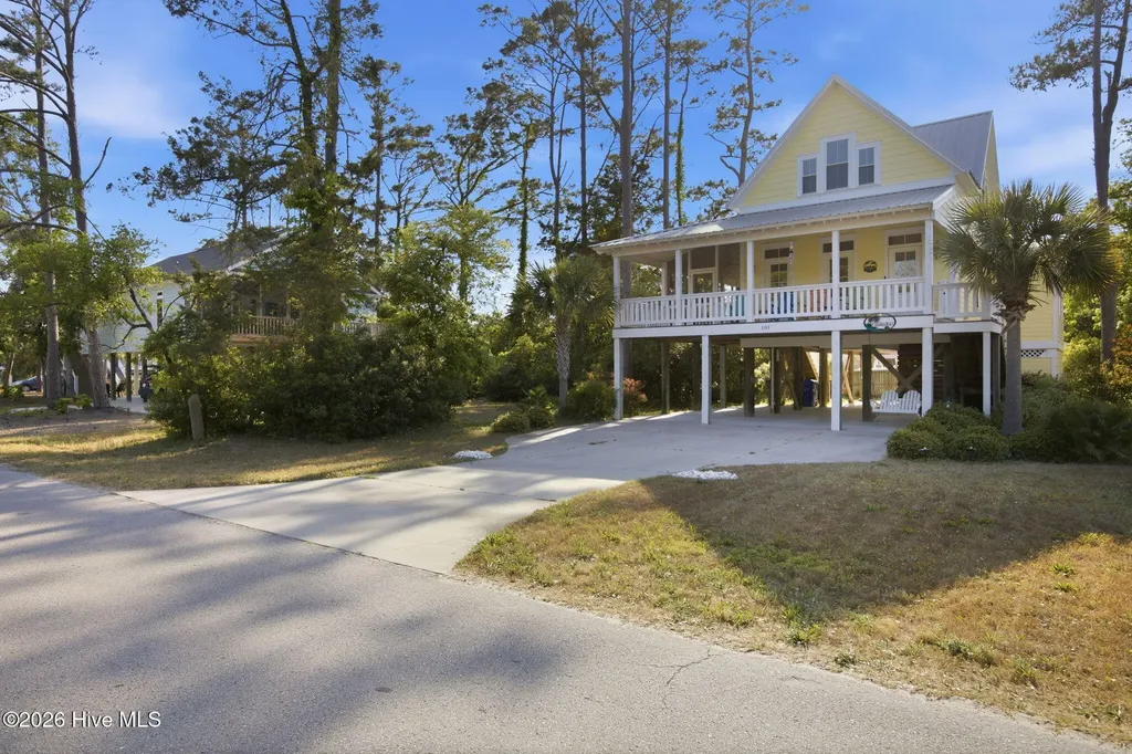 101 NE 33rd Street Oak Island NC 28465