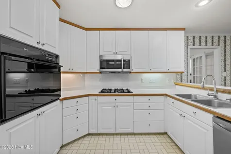 7103 Brigantine Boulevard Oriental NC 28571