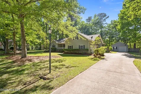 7103 Brigantine Boulevard Oriental NC 28571