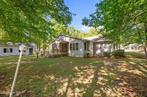 7103 Brigantine Boulevard Oriental NC 28571