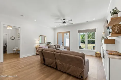 1042 Mable Drive Calabash NC 28467