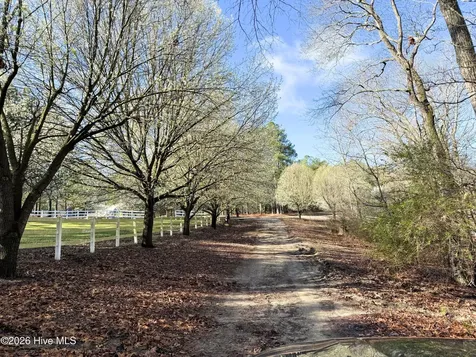 188 Shagbark Road Seven Lakes NC 27376