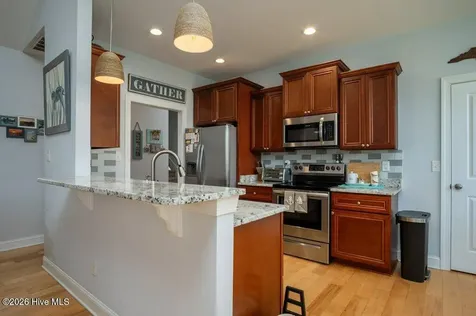302 Big Pine Court Hubert NC 28539