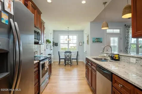 302 Big Pine Court Hubert NC 28539