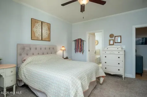 302 Big Pine Court Hubert NC 28539