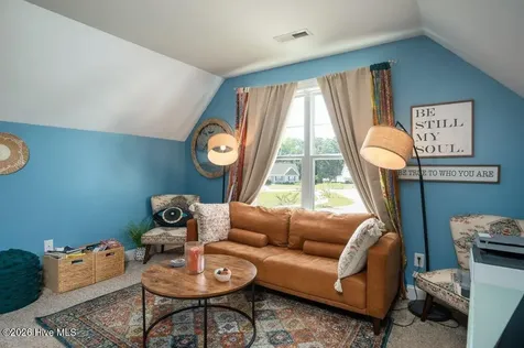 302 Big Pine Court Hubert NC 28539