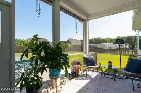 302 Big Pine Court Hubert NC 28539